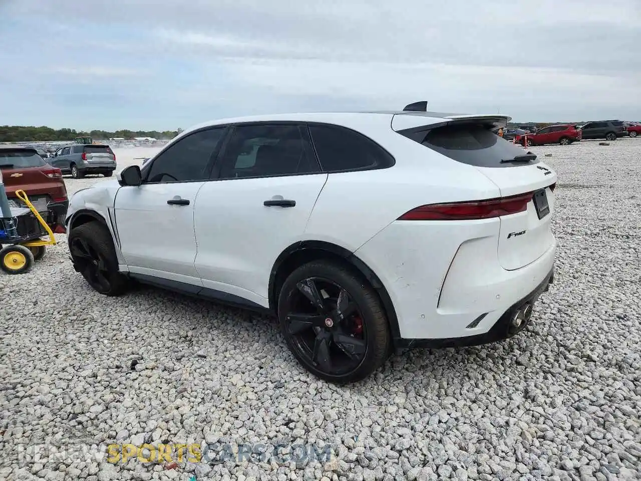 2 Photograph of a damaged car SADCZ2EE1PA704350 JAGUAR F-PACE 2023