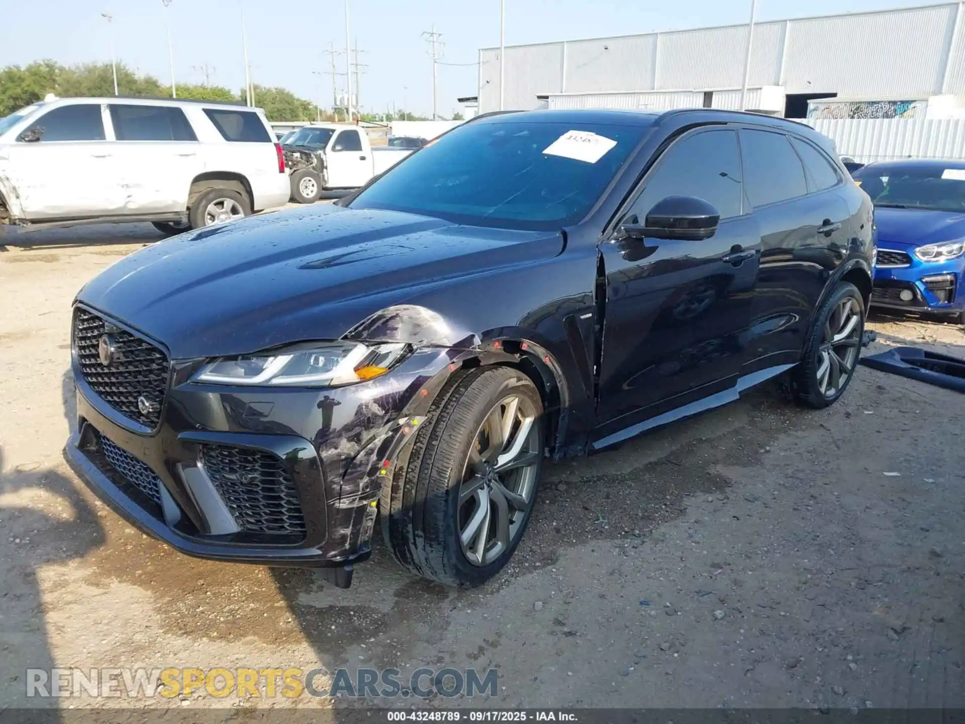 2 Photograph of a damaged car SADCZ2EE5PA714105 JAGUAR F-PACE 2023
