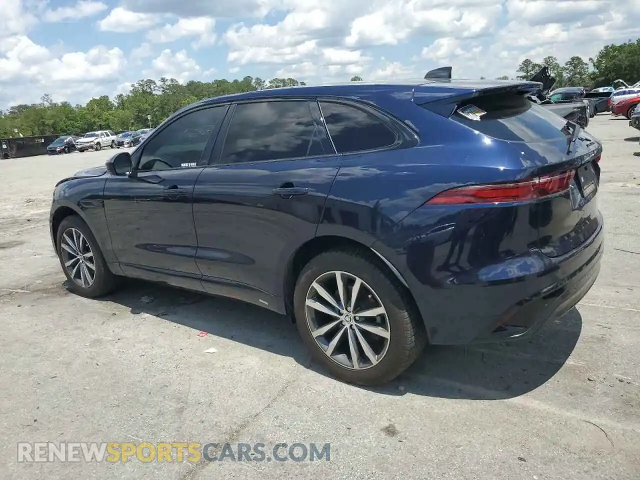 2 Photograph of a damaged car SADCT2EX9RA723265 JAGUAR F-PACE 2024