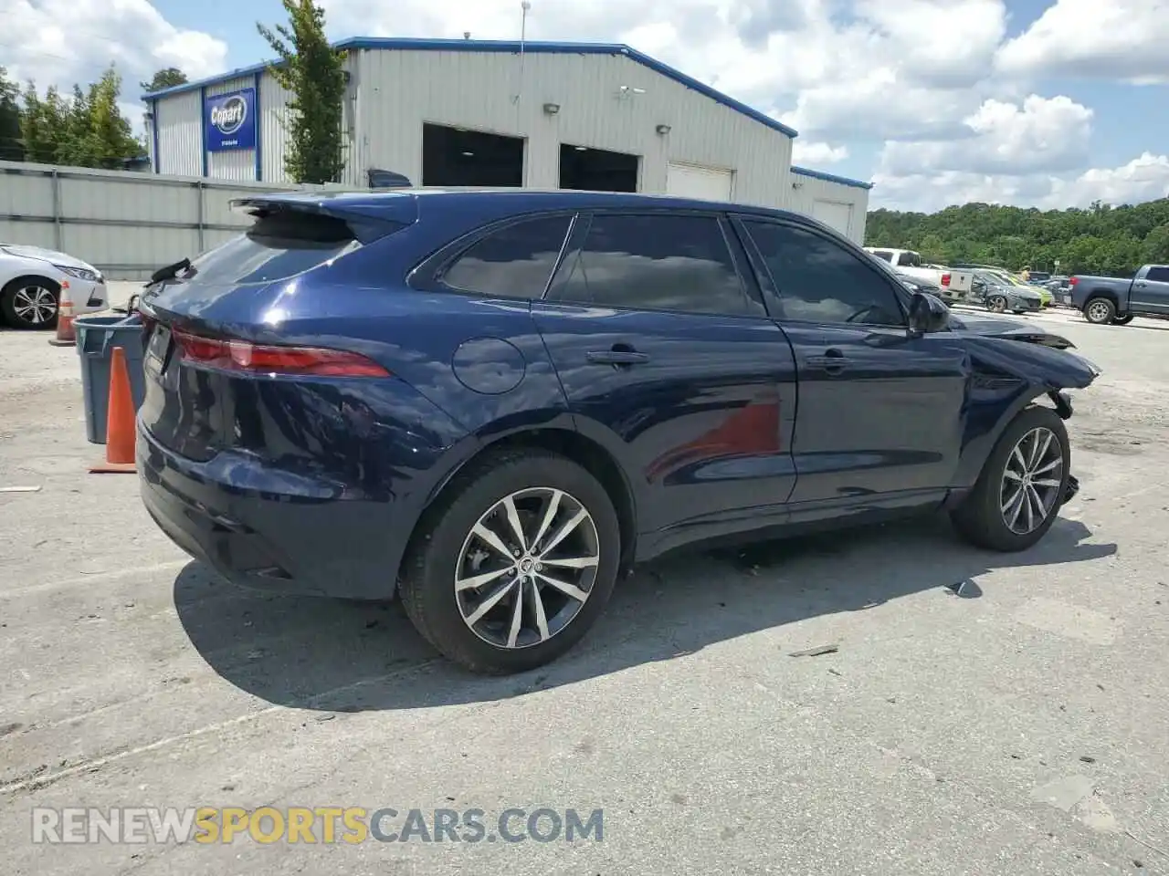 3 Photograph of a damaged car SADCT2EX9RA723265 JAGUAR F-PACE 2024