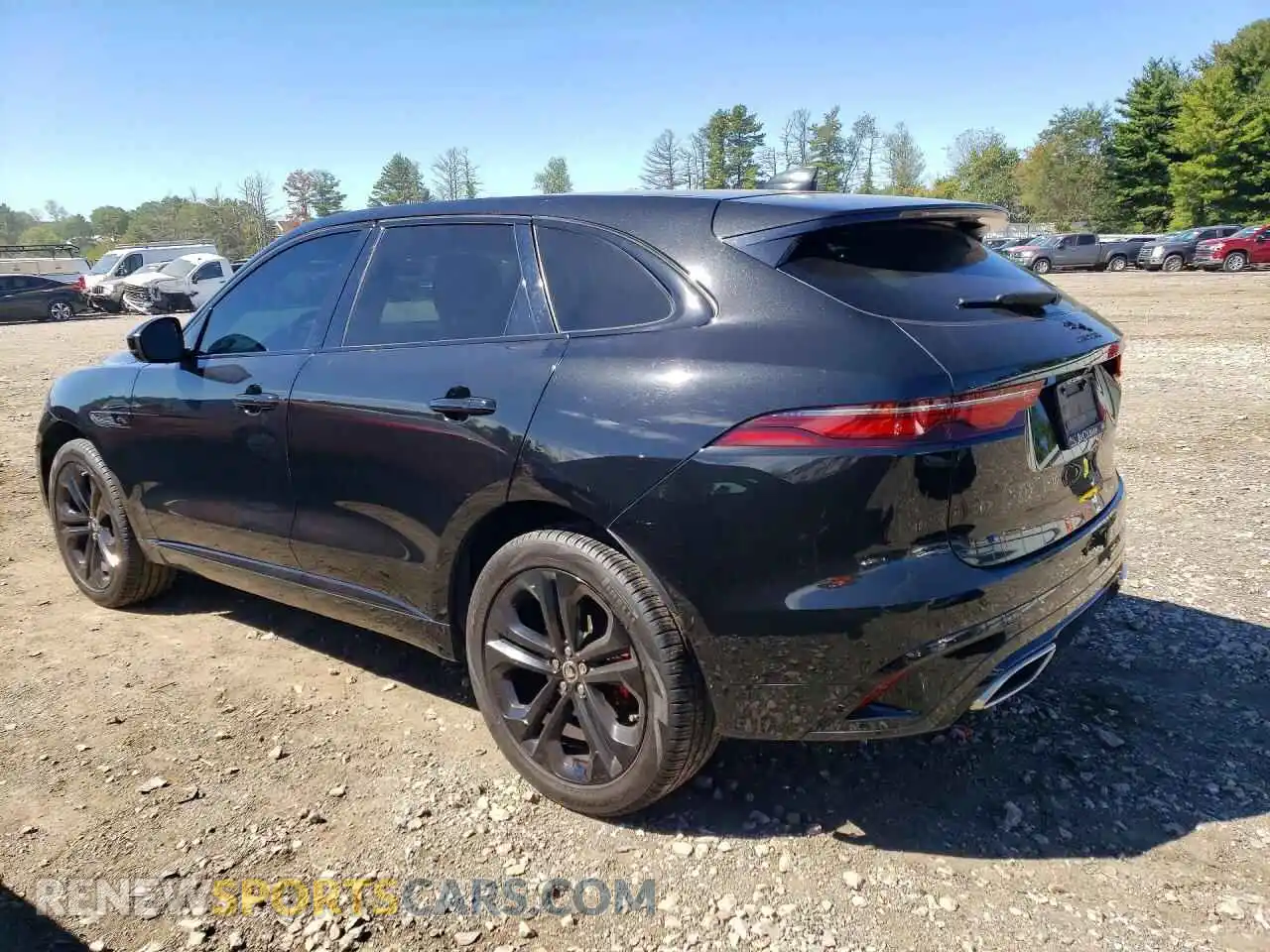 2 fotografías del automóvil dañado SADCT2FU7RA729196 JAGUAR F-PACE 2024