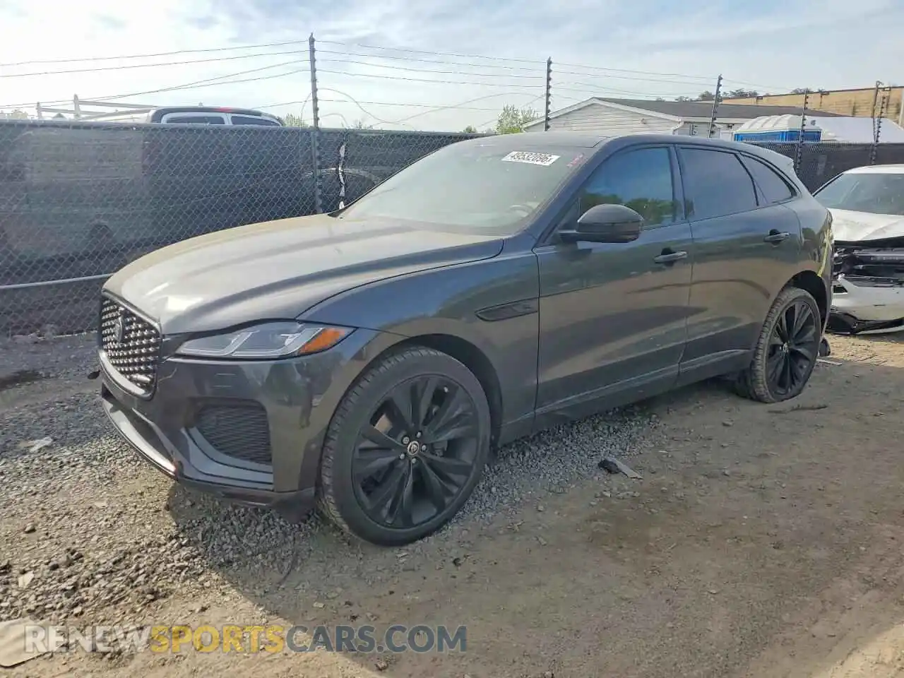 1 Photograph of a damaged car SADCT2EX1SA746058 JAGUAR F-PACE 2025