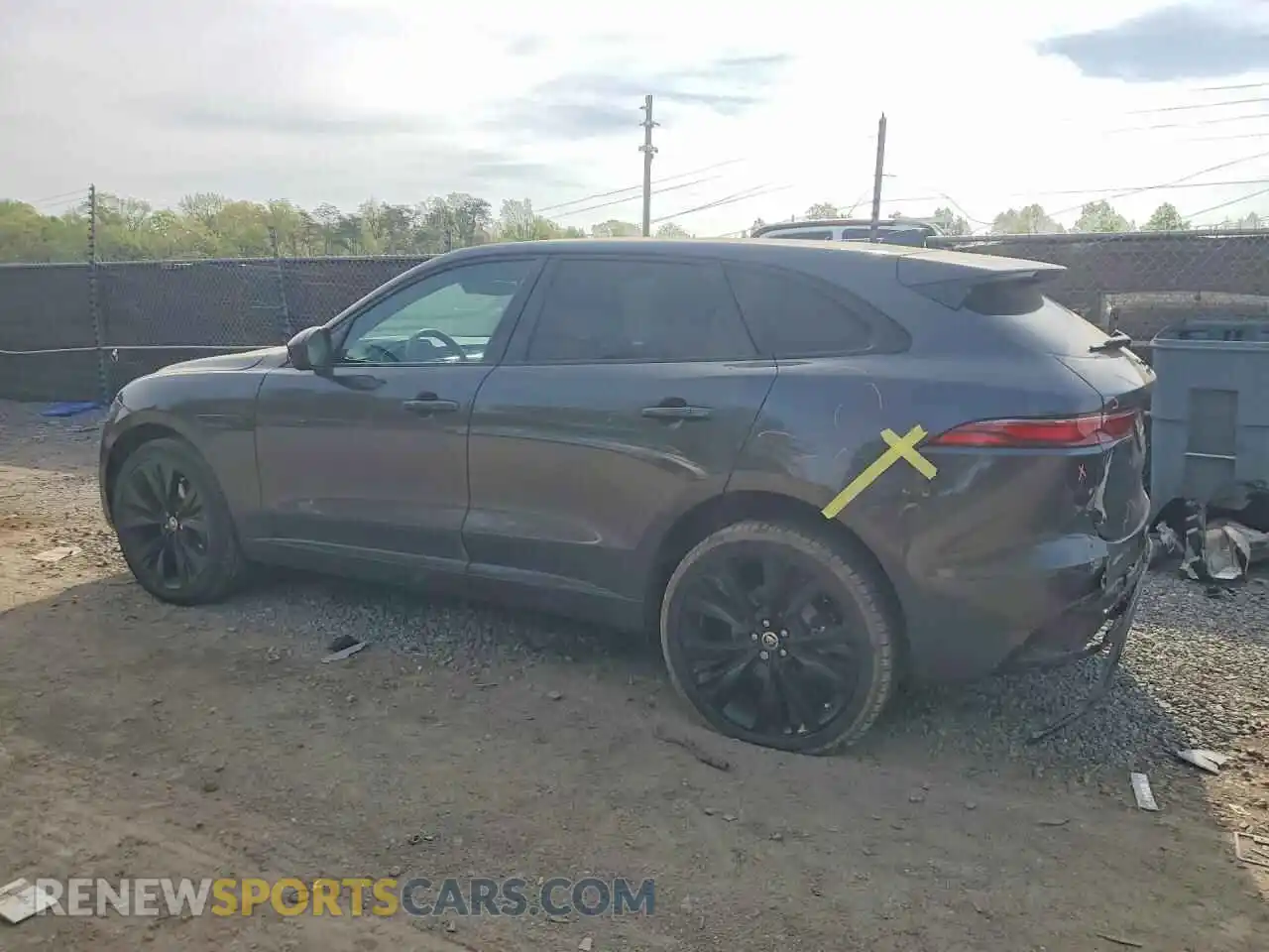 2 Photograph of a damaged car SADCT2EX1SA746058 JAGUAR F-PACE 2025