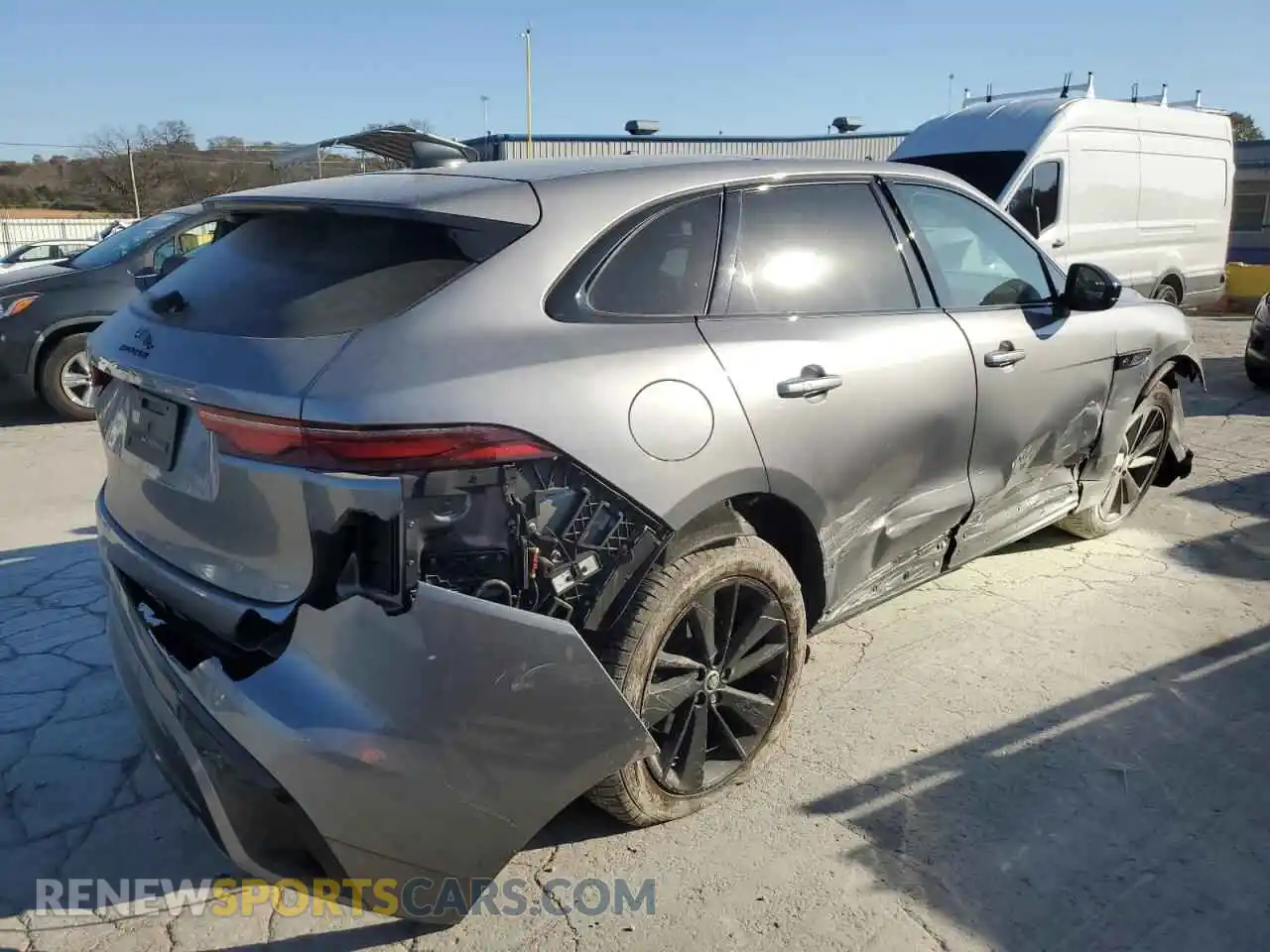 3 Photograph of a damaged car SADCT2EX8SA748020 JAGUAR F-PACE 2025