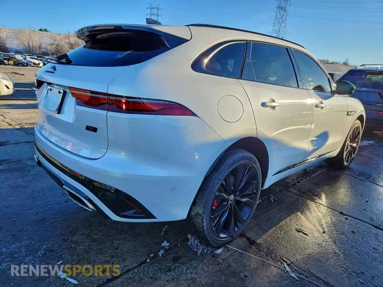 3 Photograph of a damaged car SADCT2FU2TA759536 JAGUAR F-PACE 2026