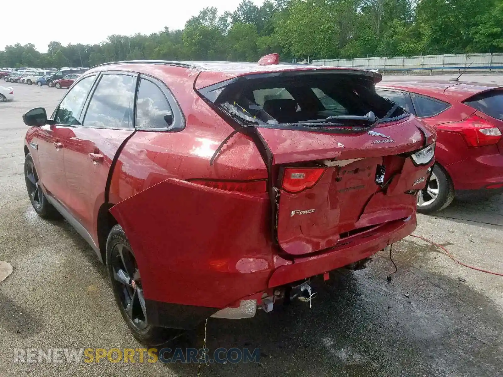 3 Photograph of a damaged car SADCJ2FX6KA357517 JAGUAR F-PACE PRE 2019