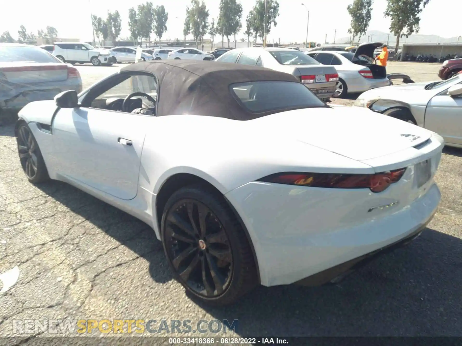 3 Photograph of a damaged car SAJDD5GX4KCK61432 JAGUAR F-TYPE 2019