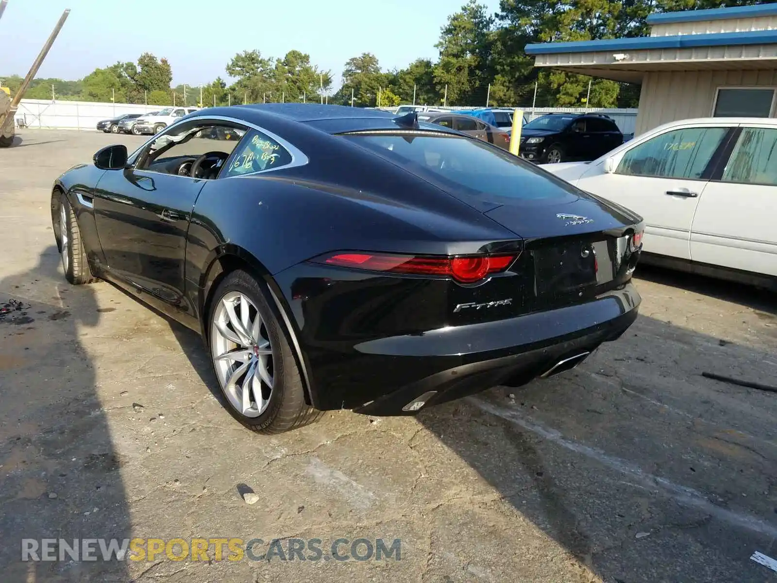 3 Photograph of a damaged car SAJDD1GX3LCK67703 JAGUAR F-TYPE 2020