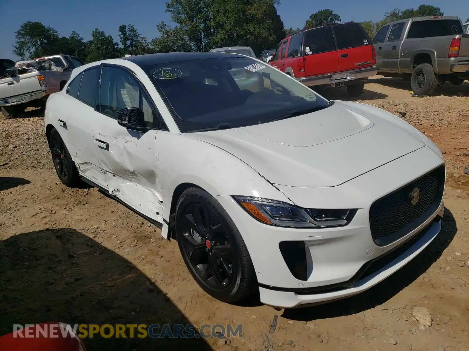 1 Photograph of a damaged car SADHC2S12K1F76379 JAGUAR I-PACE 2019