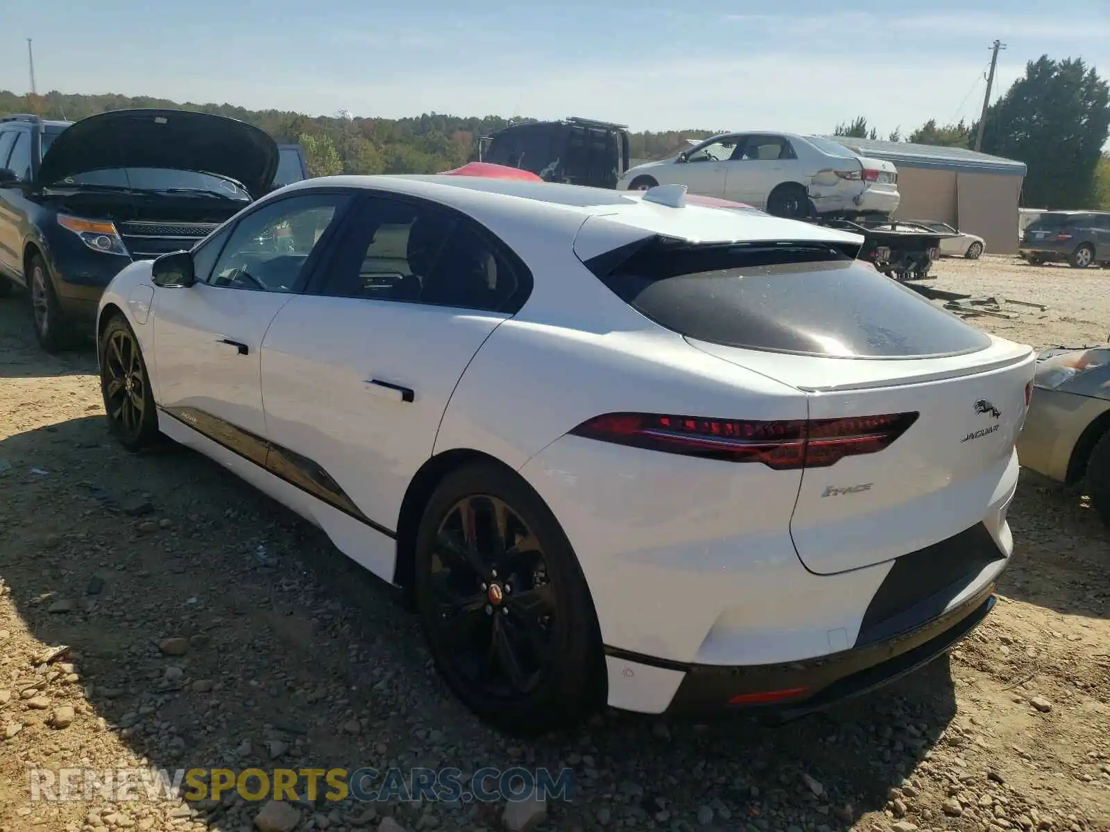 3 Photograph of a damaged car SADHC2S12K1F76379 JAGUAR I-PACE 2019