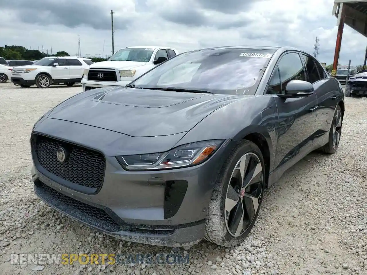 2 Photograph of a damaged car SADHD2S12K1F70496 JAGUAR I-PACE 2019