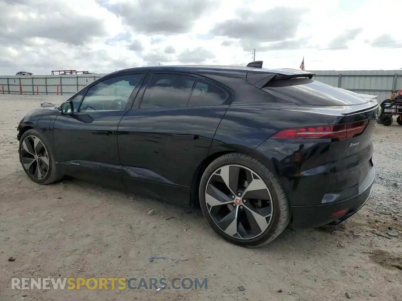 2 Photograph of a damaged car SADHD2S14K1F63517 JAGUAR I-PACE 2019