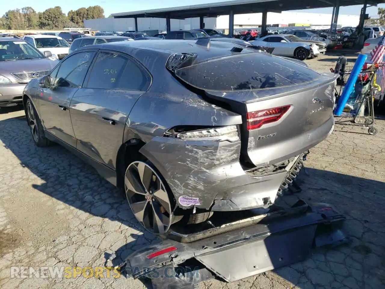 3 Photograph of a damaged car SADHD2S1XK1F73615 JAGUAR I-PACE 2019