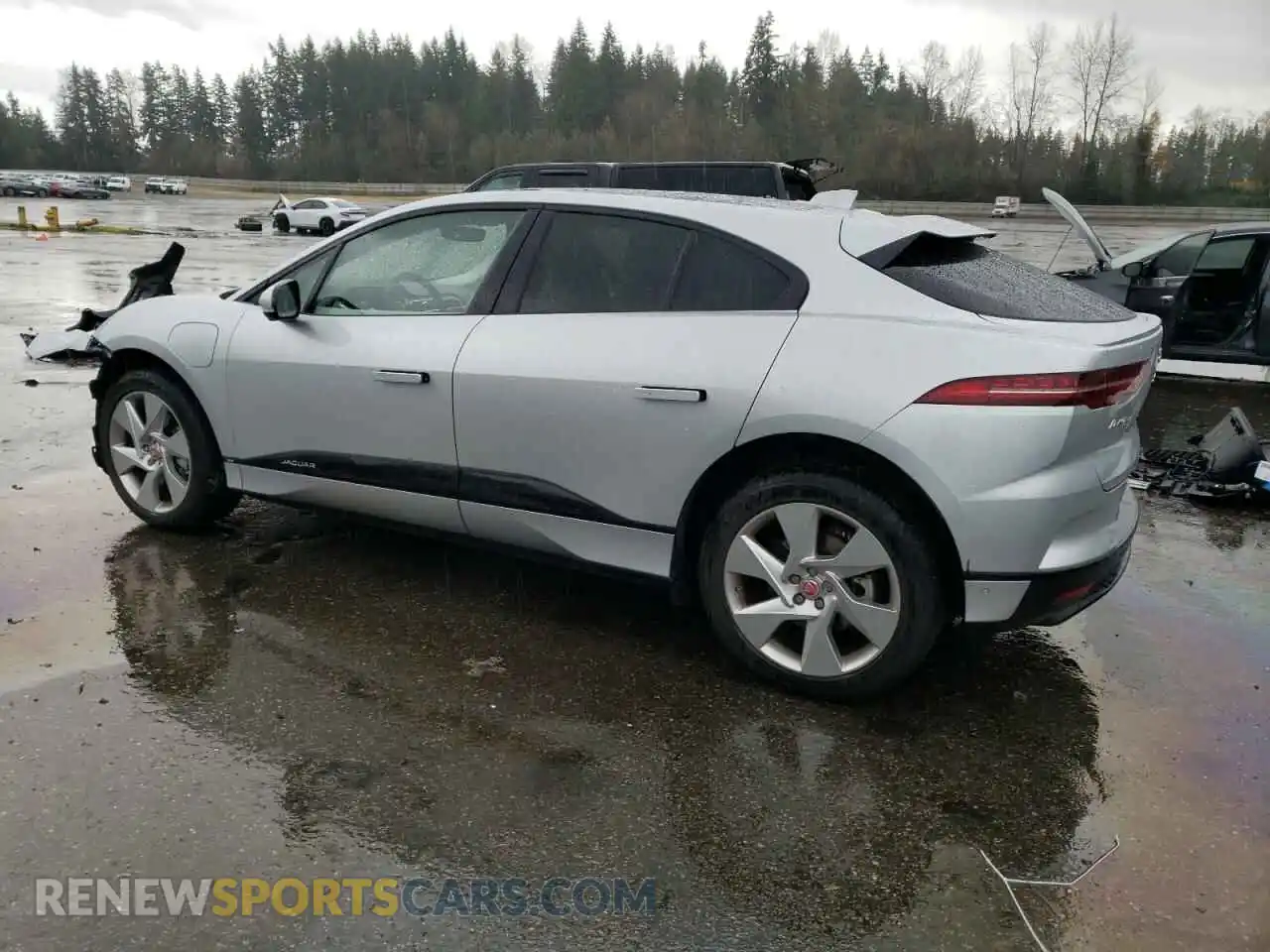 2 Photograph of a damaged car SADHC2S14L1F81262 JAGUAR I-PACE 2020