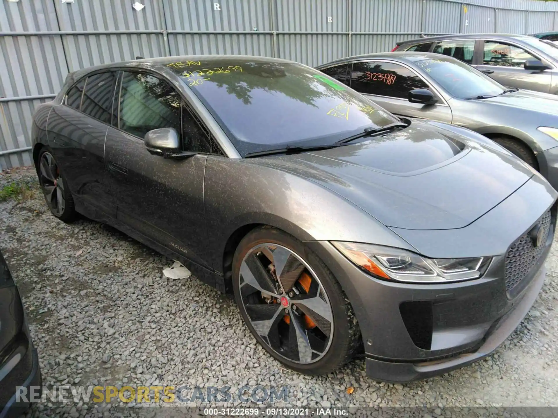 1 Photograph of a damaged car SADHD2S15L1F83647 JAGUAR I-PACE 2020