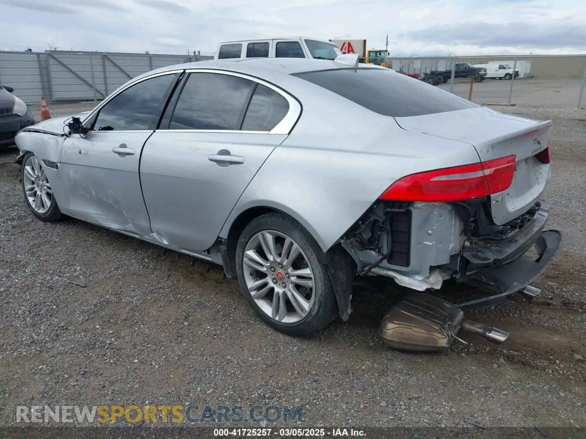 3 Photograph of a damaged car SAJAD4FX3KCP50256 JAGUAR XE 2019