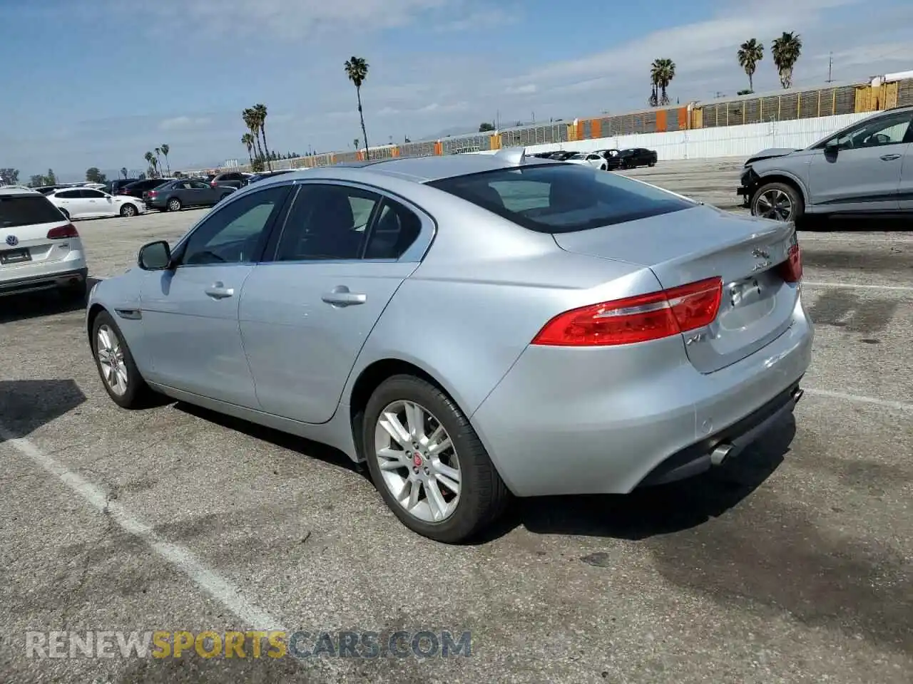 2 Photograph of a damaged car SAJAD4FX4KCP46524 JAGUAR XE 2019