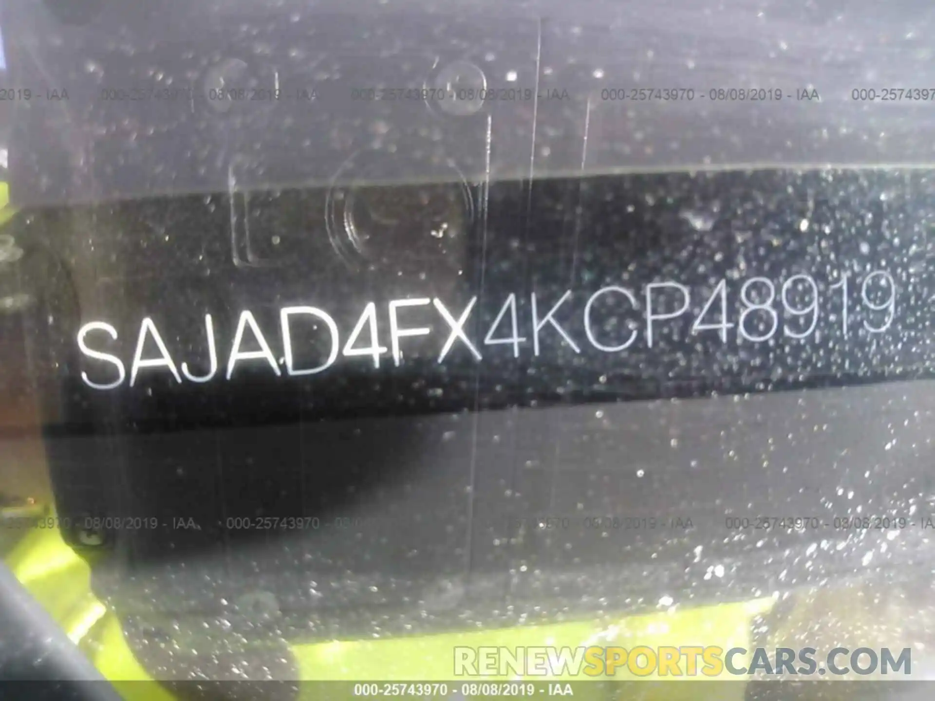 9 Photograph of a damaged car SAJAD4FX4KCP48919 JAGUAR XE 2019