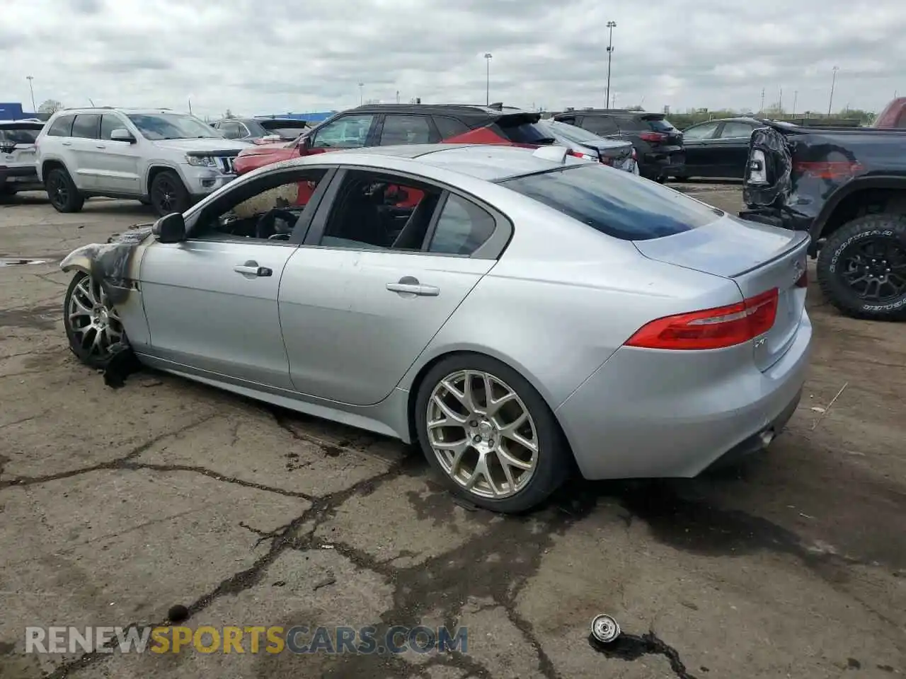 2 Photograph of a damaged car SAJAP4GX7KCP44336 JAGUAR XE 2019