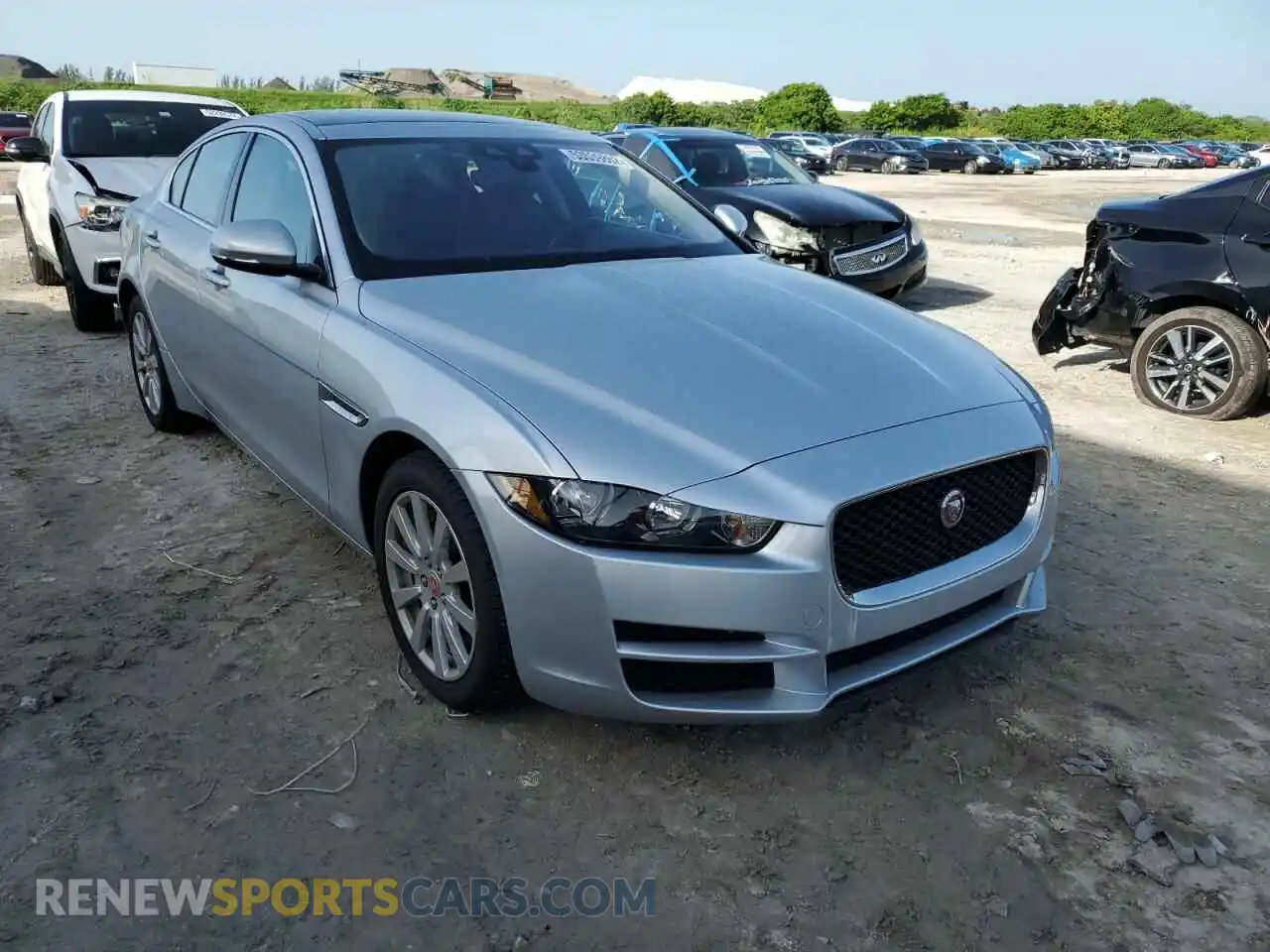 1 Photograph of a damaged car SAJAR4FX0KCP48031 JAGUAR XE 2019