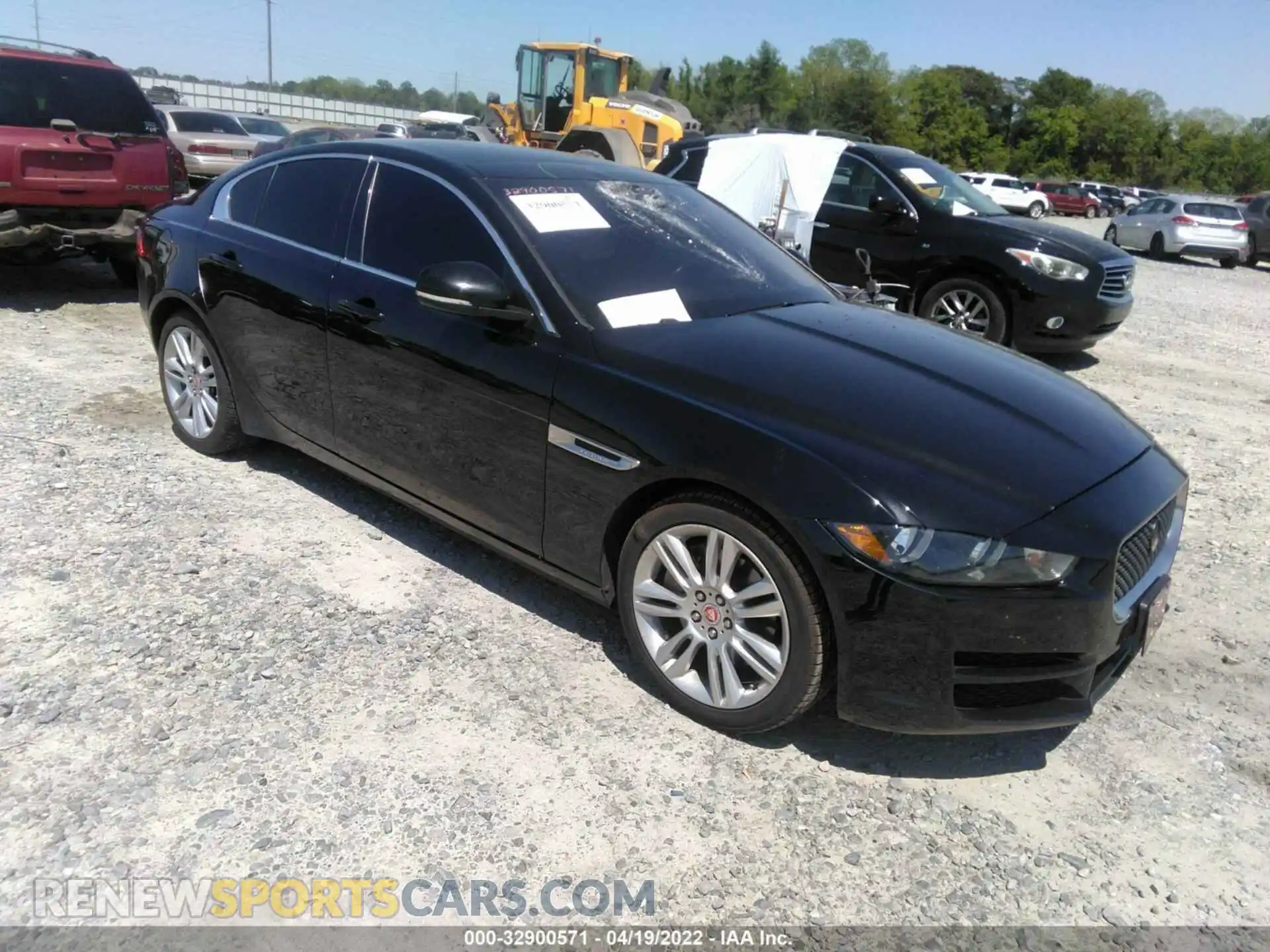 1 Photograph of a damaged car SAJAR4FX1KCP52685 JAGUAR XE 2019