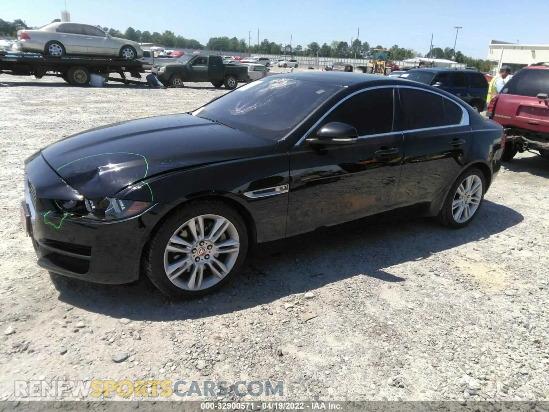 2 Photograph of a damaged car SAJAR4FX1KCP52685 JAGUAR XE 2019