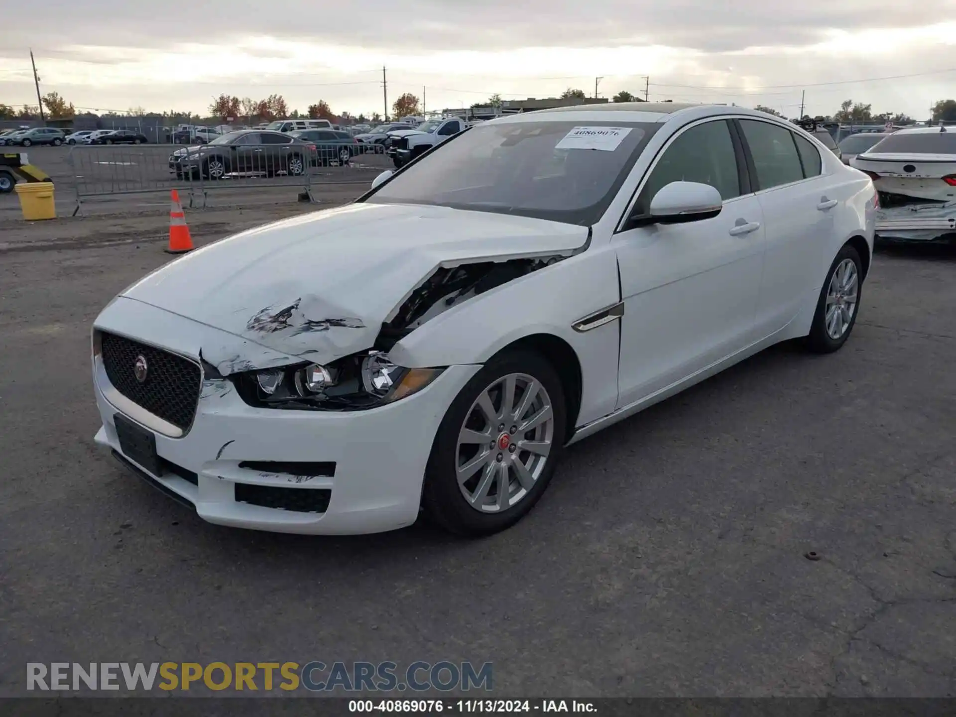 2 Photograph of a damaged car SAJAR4FX2KCP44224 JAGUAR XE 2019