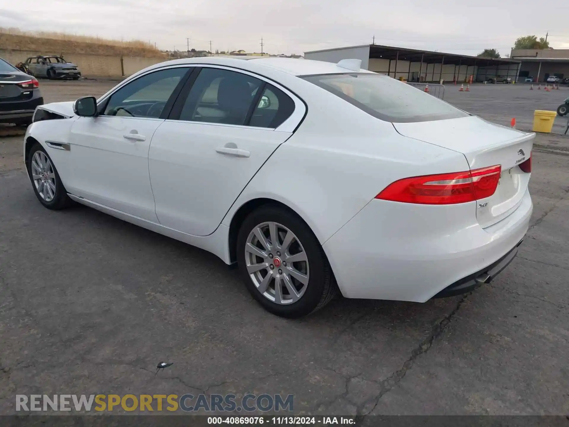3 Photograph of a damaged car SAJAR4FX2KCP44224 JAGUAR XE 2019