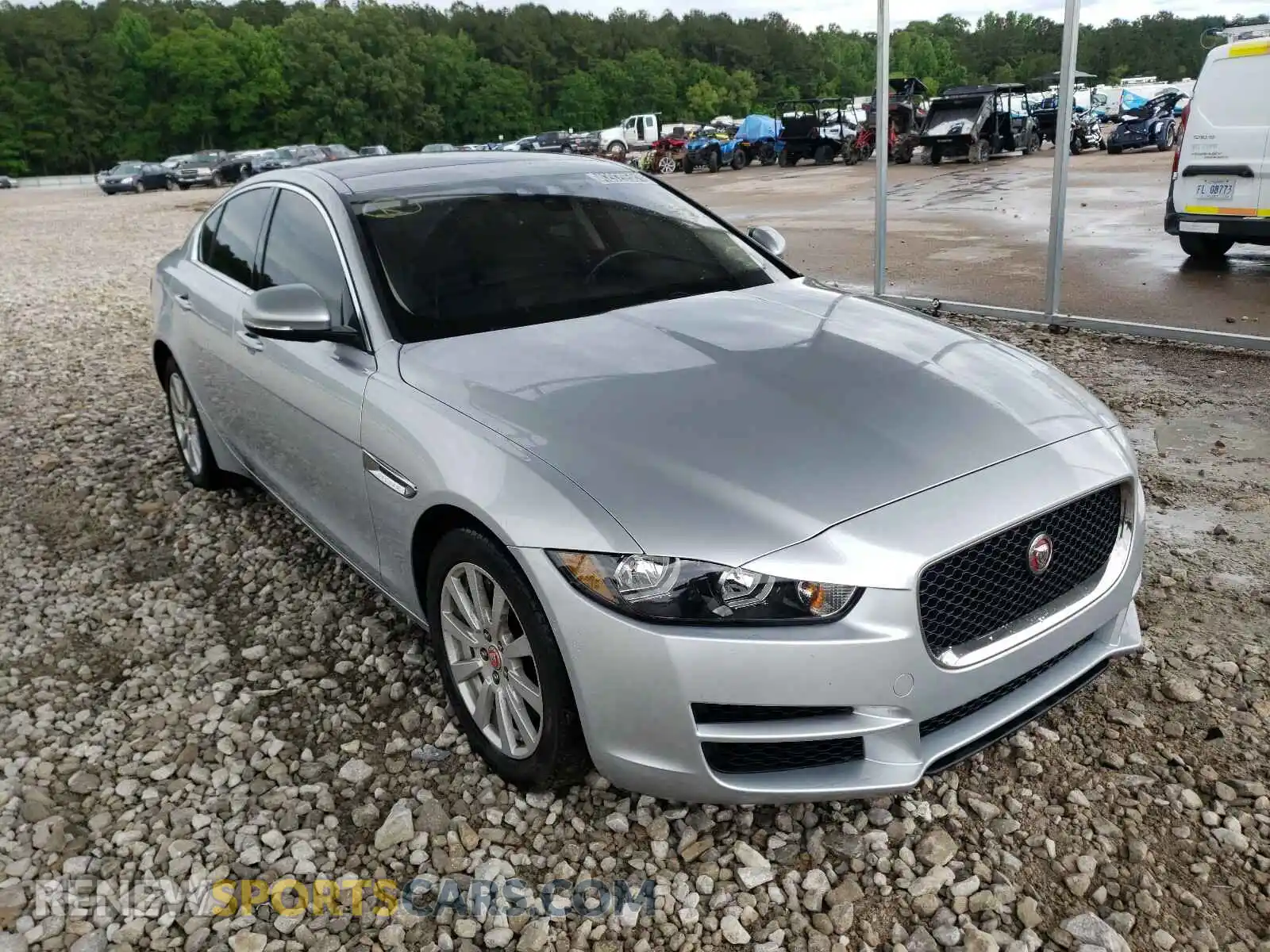 1 Photograph of a damaged car SAJAR4FX2KCP48354 JAGUAR XE 2019