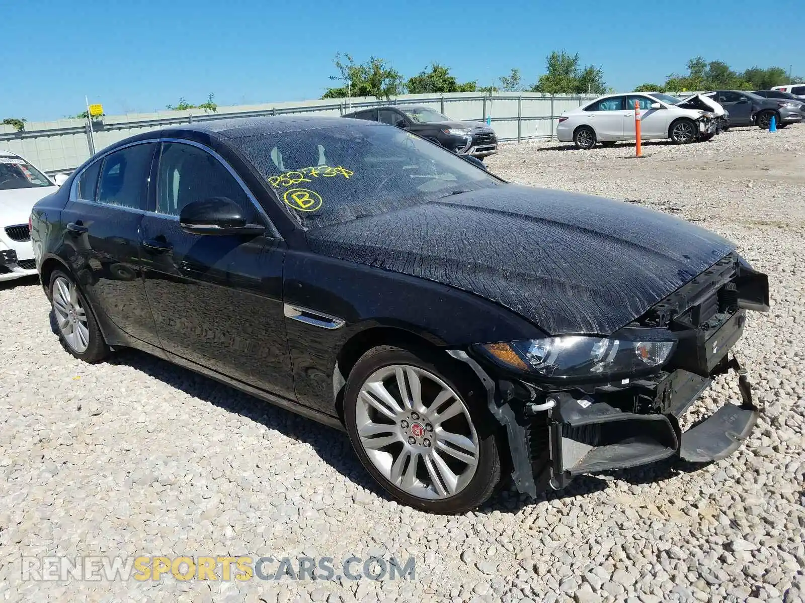 1 Photograph of a damaged car SAJAR4FX2KCP52730 JAGUAR XE 2019