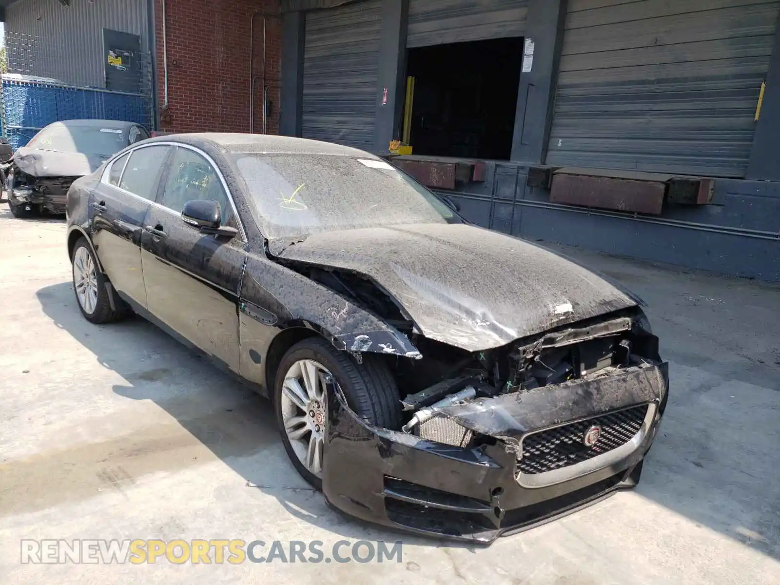 1 fotografías del automóvil dañado SAJAR4FX5KCP52737 JAGUAR XE 2019