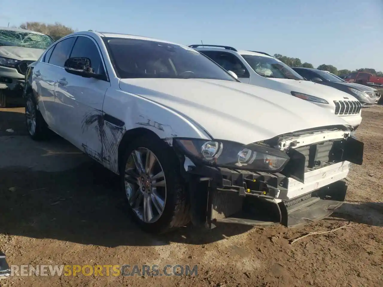 1 Photograph of a damaged car SAJAR4FX5KCP52866 JAGUAR XE 2019