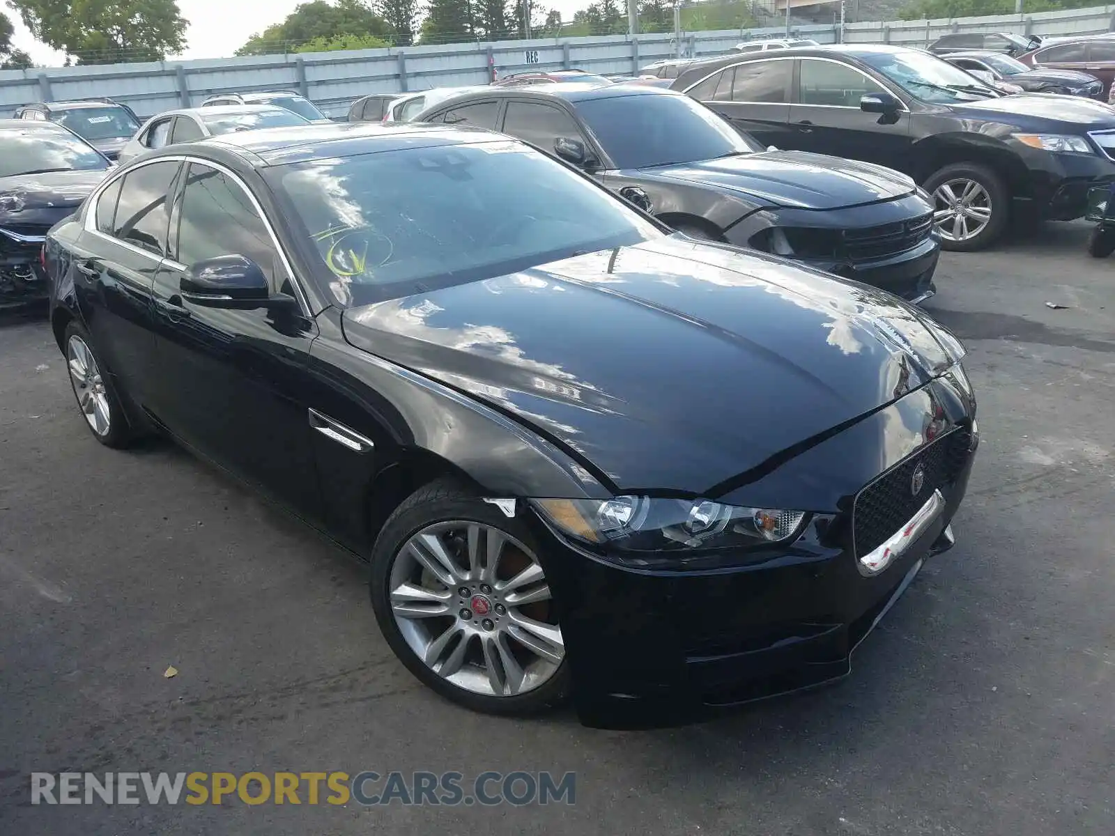 1 Photograph of a damaged car SAJAS4FX4KCP52362 JAGUAR XE 2019