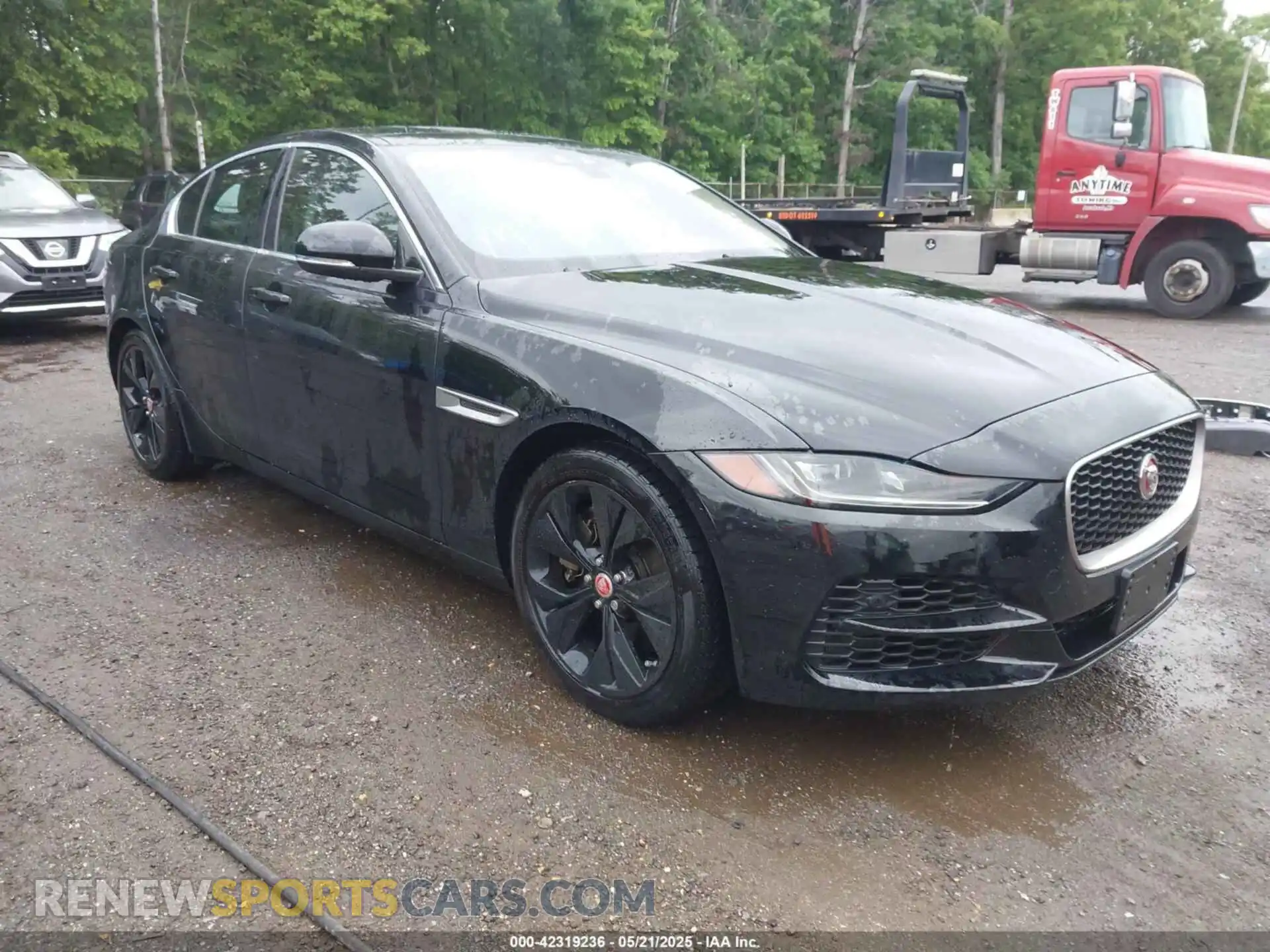 1 Фотография поврежденного автомобиля SAJAE4FX1LCP56555 JAGUAR XE 2020