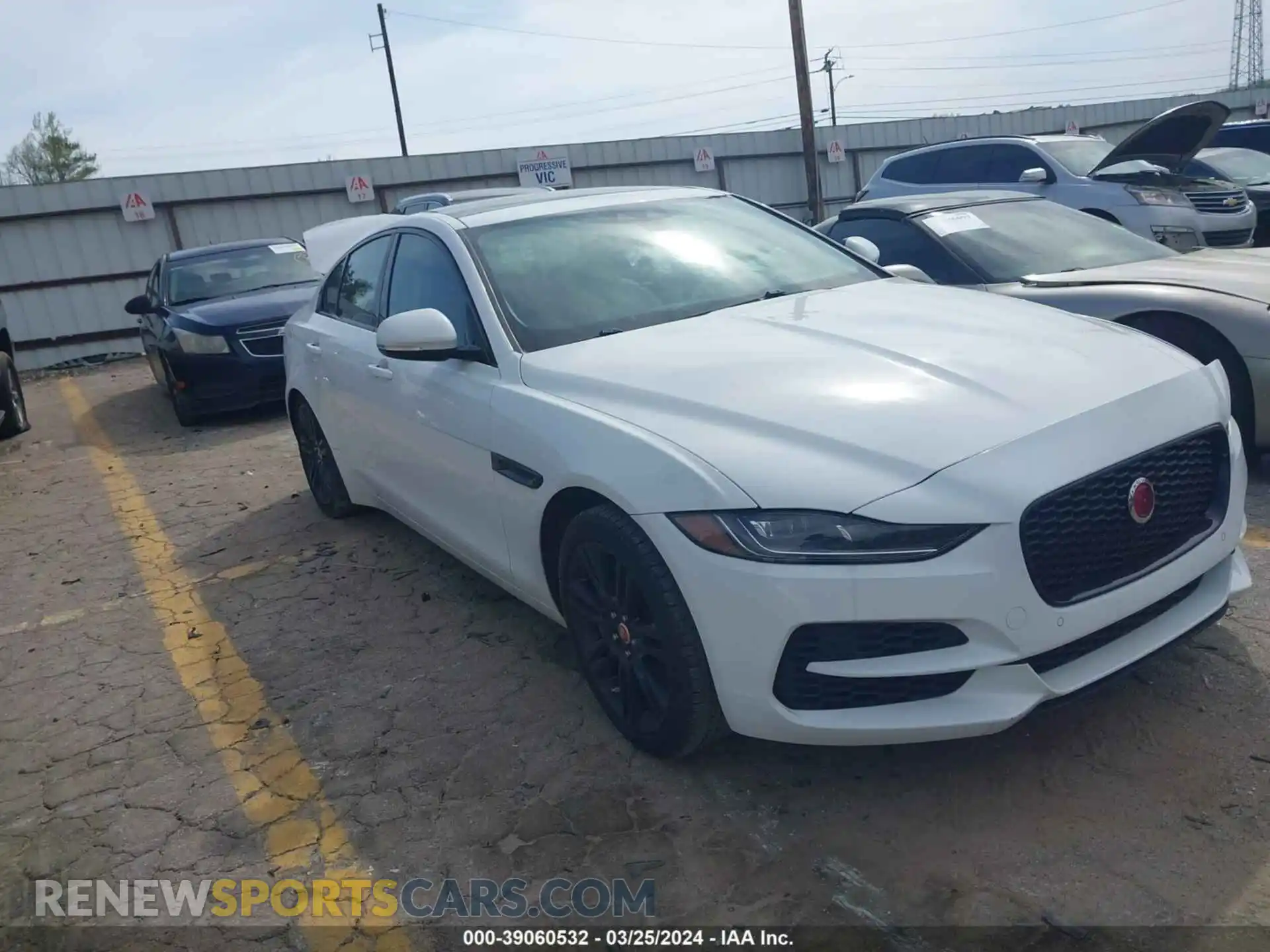 1 Photograph of a damaged car SAJAE4FX2LCP62820 JAGUAR XE 2020