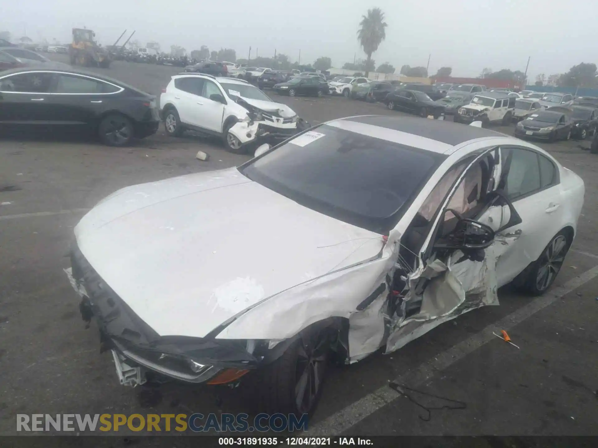 2 Photograph of a damaged car SAJAE4FX4LCP57408 JAGUAR XE 2020