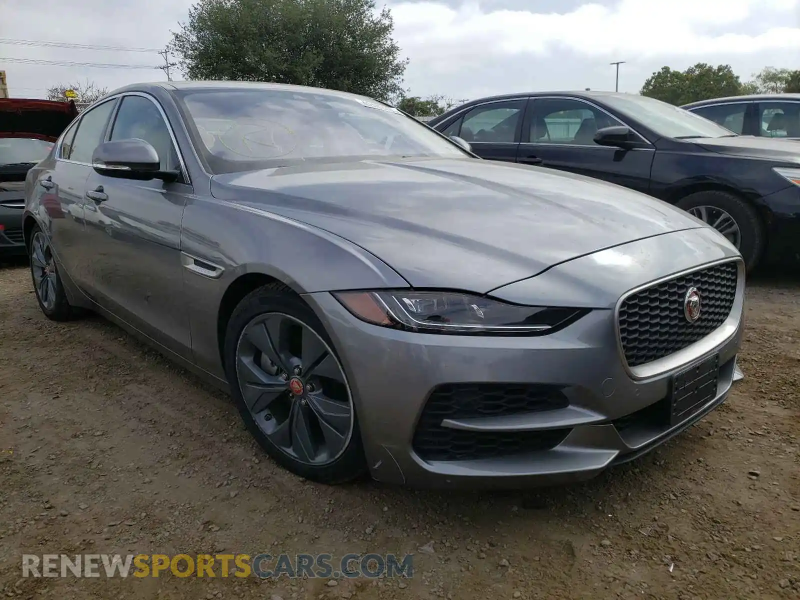 1 Photograph of a damaged car SAJAE4FX5LCP56610 JAGUAR XE 2020
