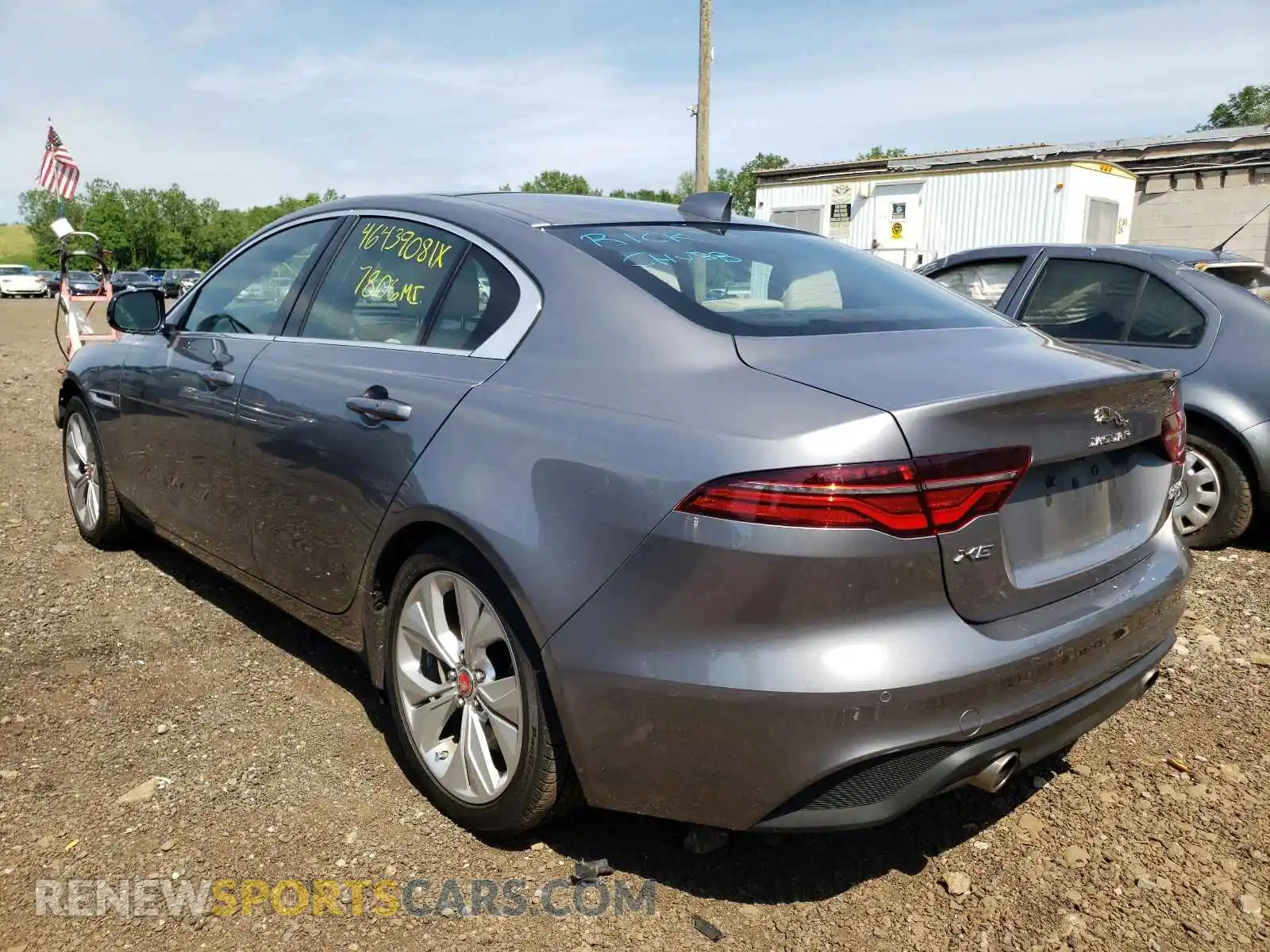 3 Photograph of a damaged car SAJAJ4FX0LCP59541 JAGUAR XE 2020