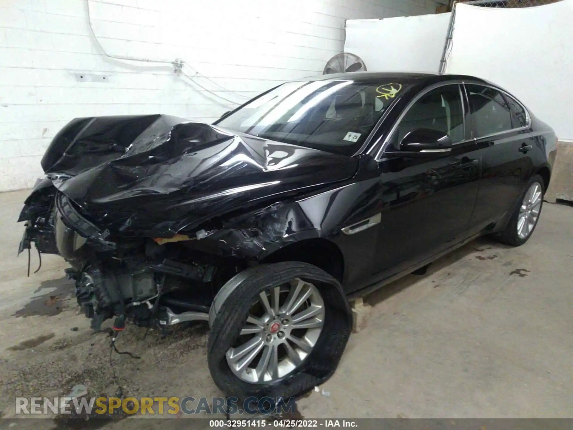 2 Photograph of a damaged car SAJBJ4FX1LCY84388 JAGUAR XF 2020