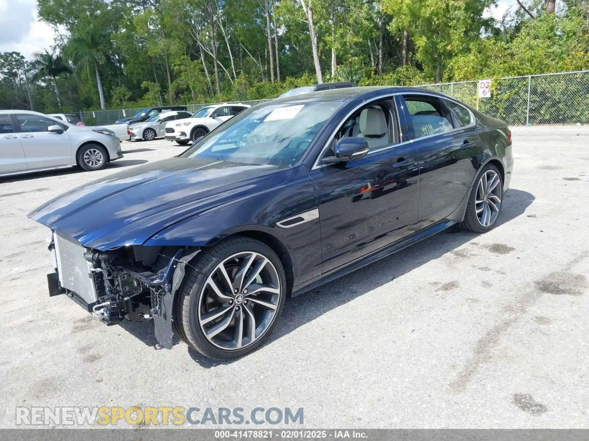 2 fotografías del automóvil dañado SAJB64FXXRCY96968 JAGUAR XF 2024