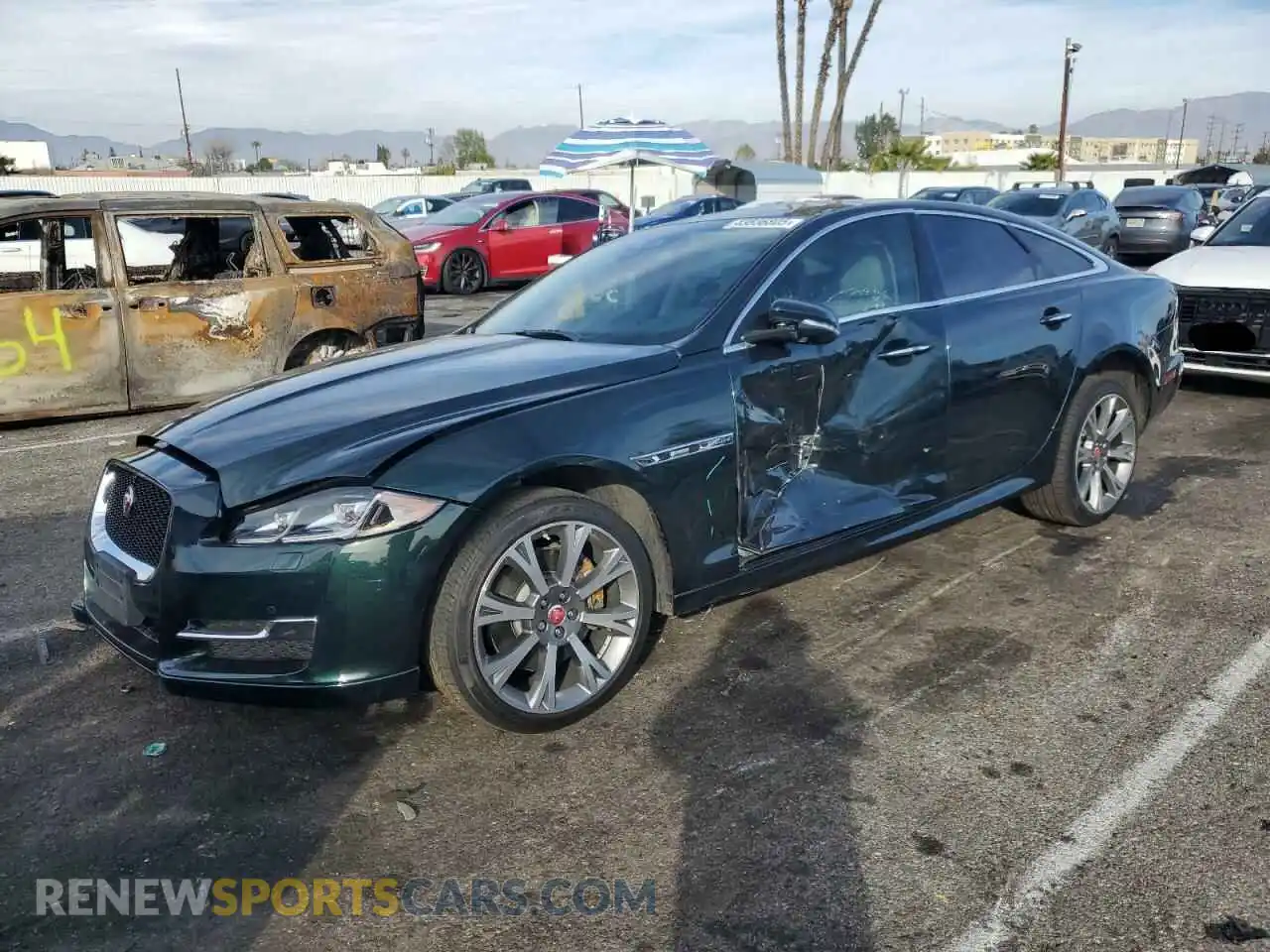 1 Photograph of a damaged car SAJWJ1CD3K8W19547 JAGUAR XJ 2019