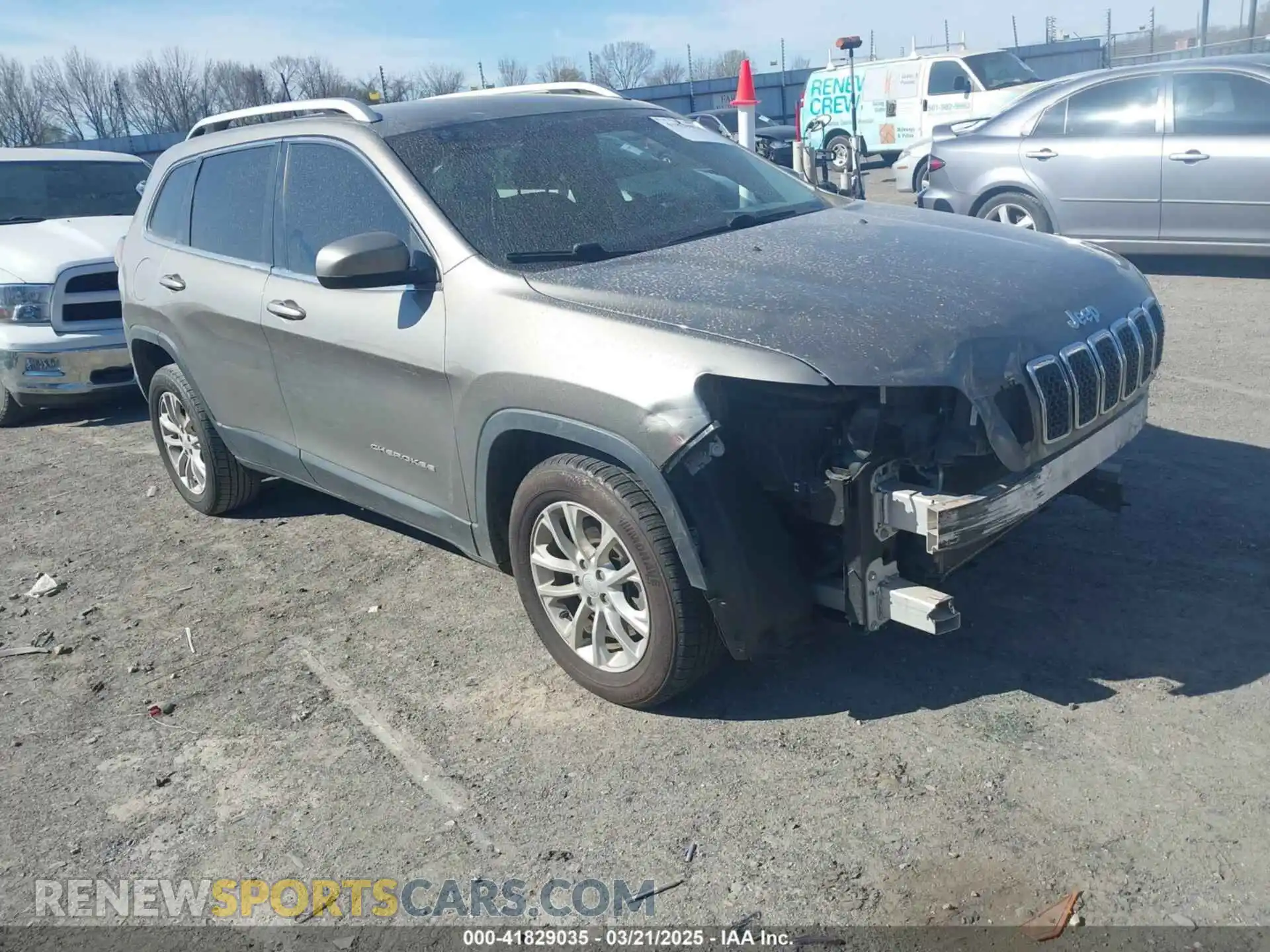 1 Photograph of a damaged car 1C4PJLCB4KD175809 JEEP CHEROKEE 2019
