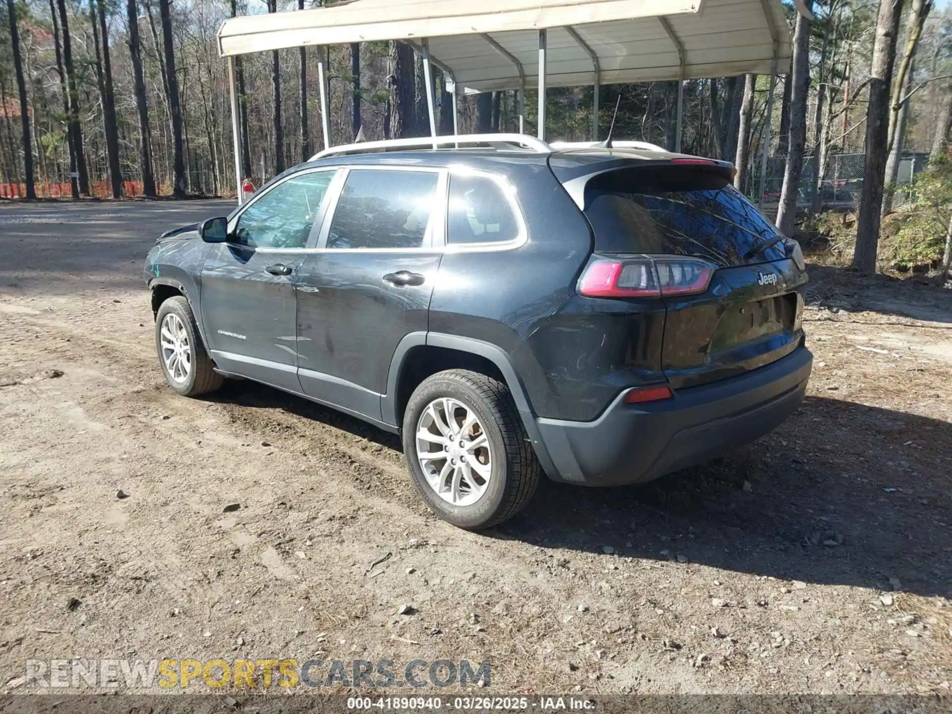 3 Photograph of a damaged car 1C4PJLCB6KD490529 JEEP CHEROKEE 2019