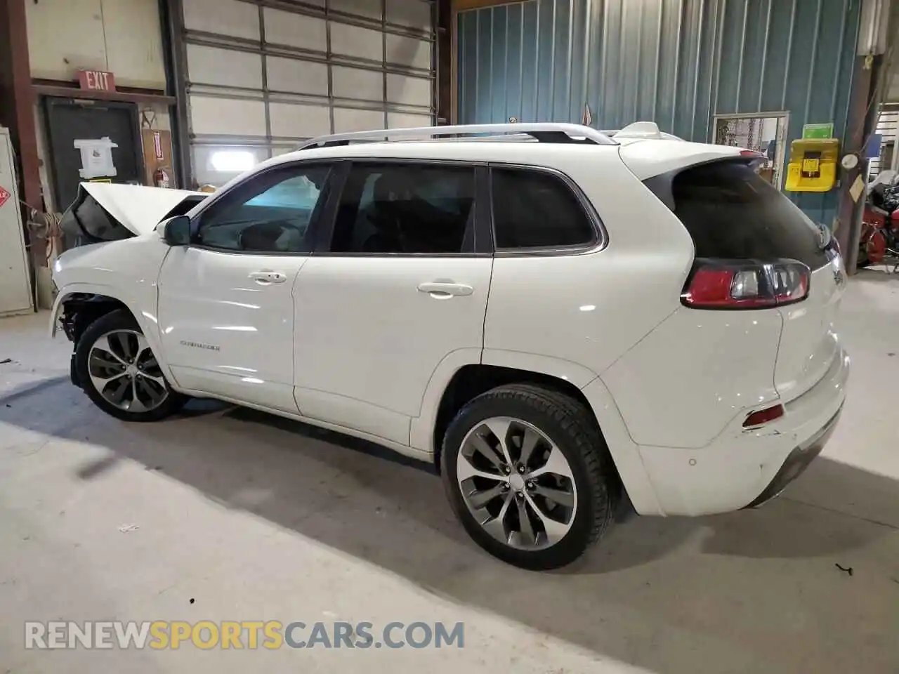 2 Photograph of a damaged car 1C4PJLJN4KD208014 JEEP CHEROKEE 2019