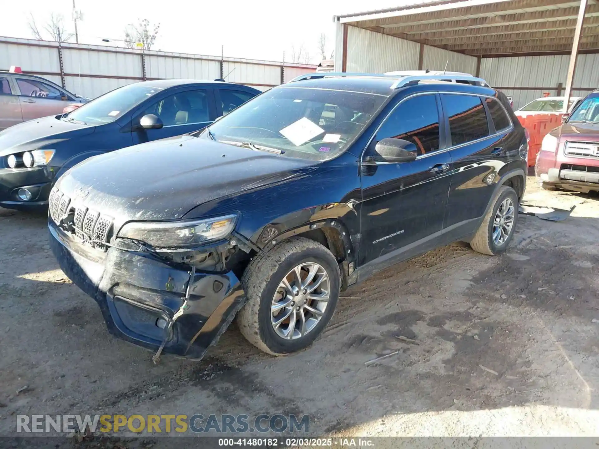 2 Photograph of a damaged car 1C4PJLLB9KD222297 JEEP CHEROKEE 2019