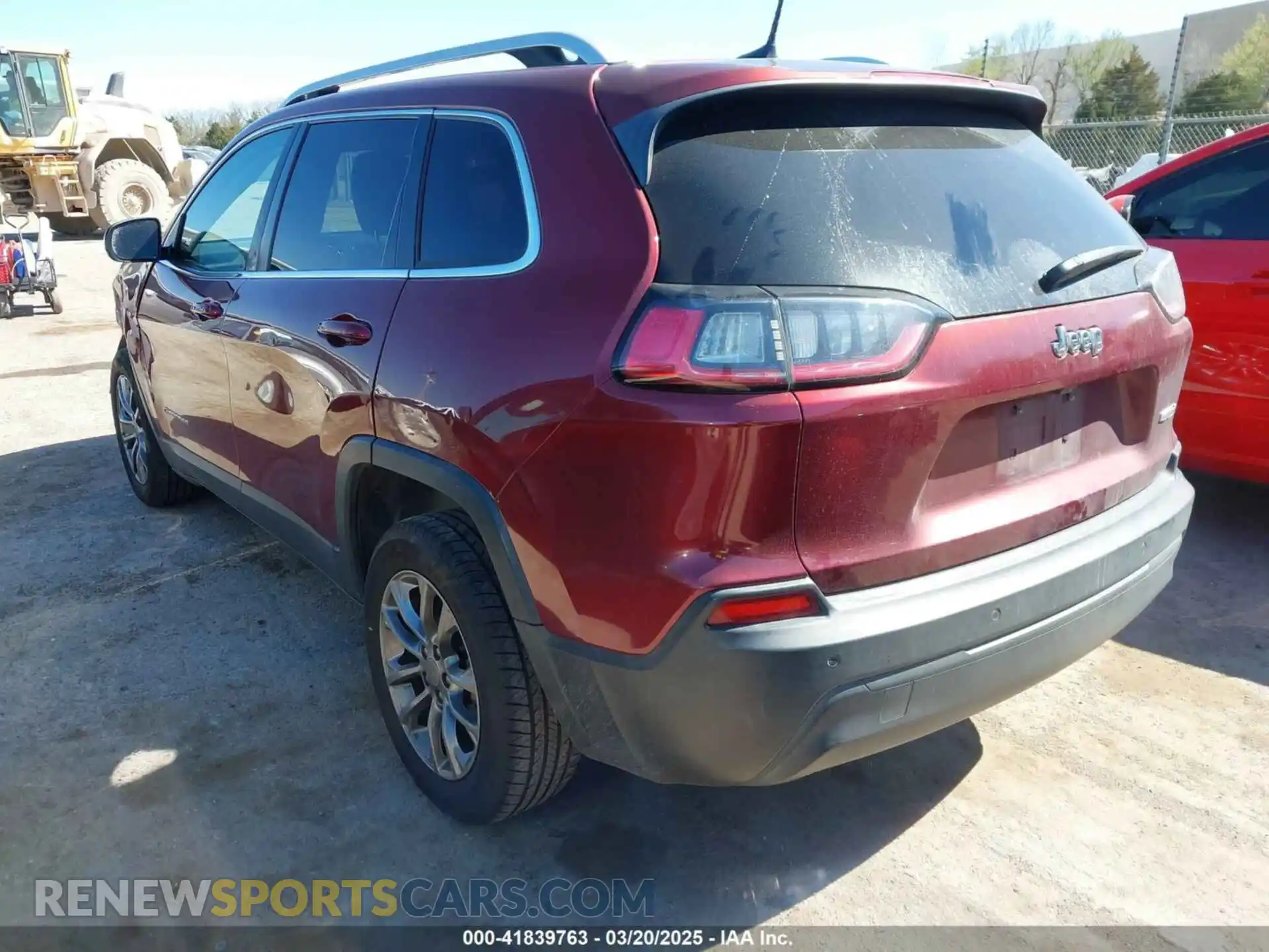 3 Photograph of a damaged car 1C4PJLLB9KD312906 JEEP CHEROKEE 2019