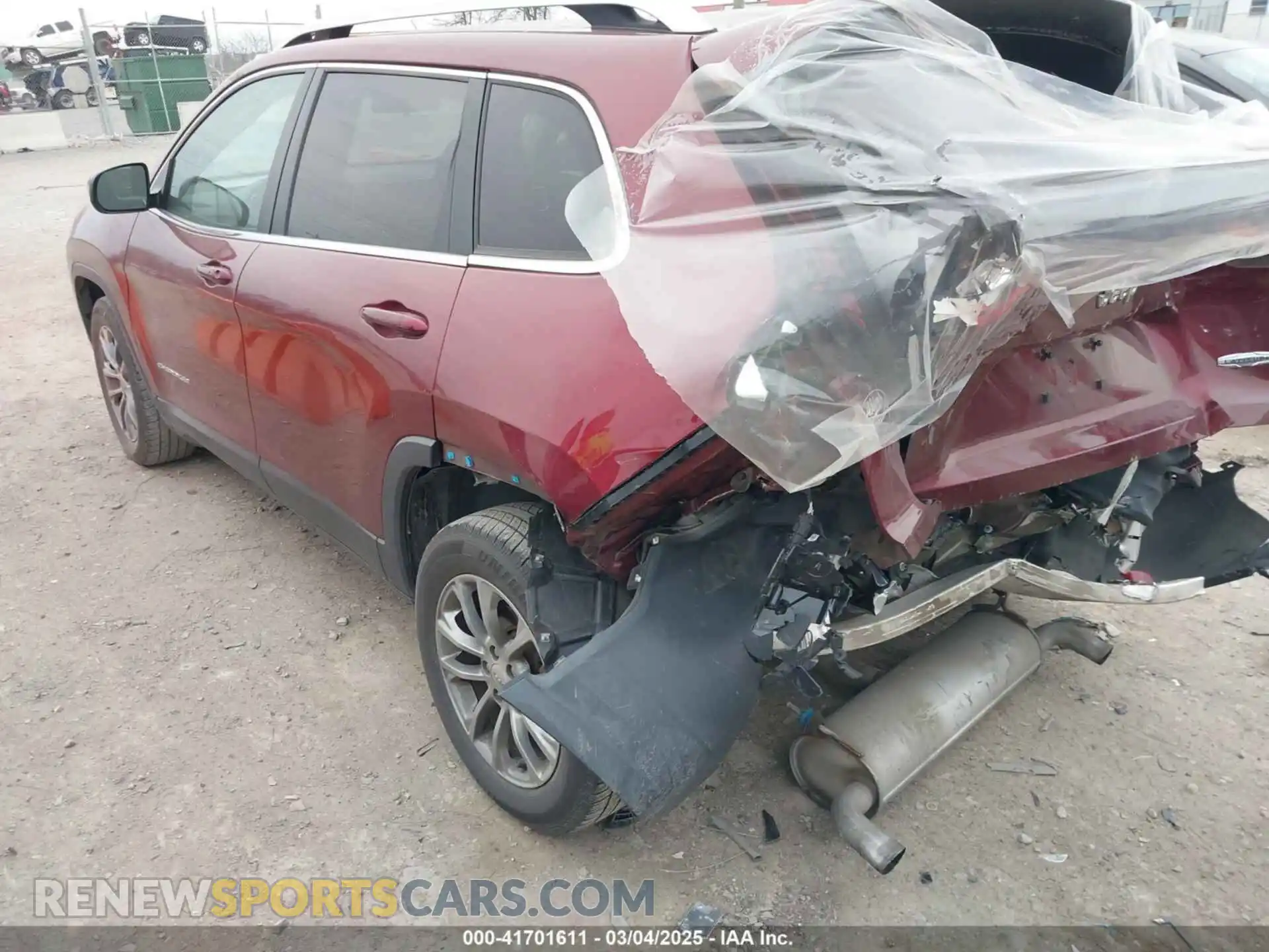 3 Photograph of a damaged car 1C4PJLLN1KD196126 JEEP CHEROKEE 2019