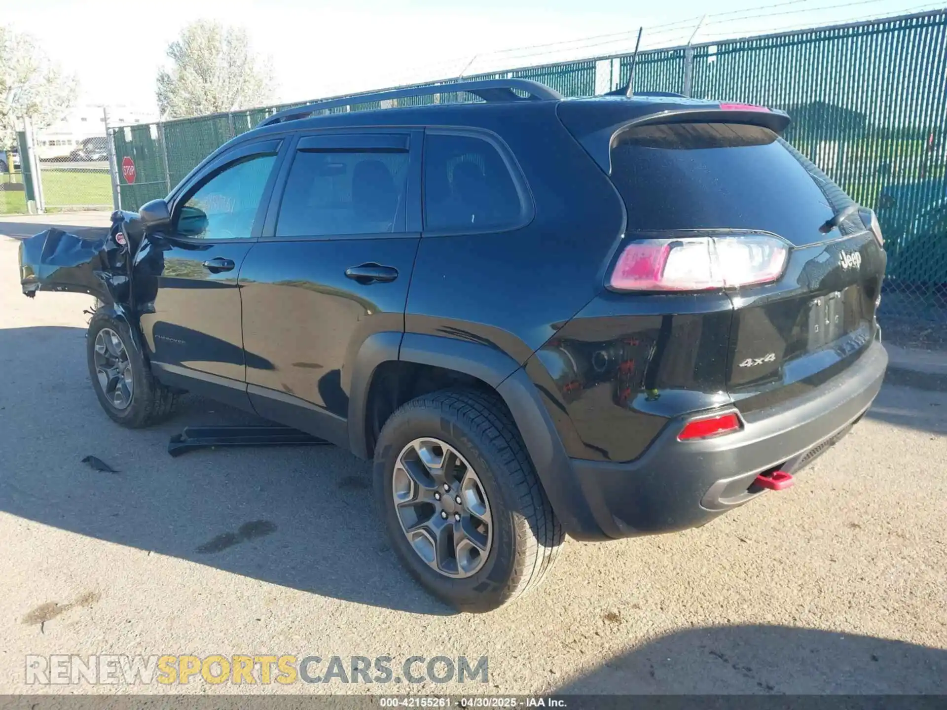 3 fotografías del automóvil dañado 1C4PJMBX0KD210316 JEEP CHEROKEE 2019