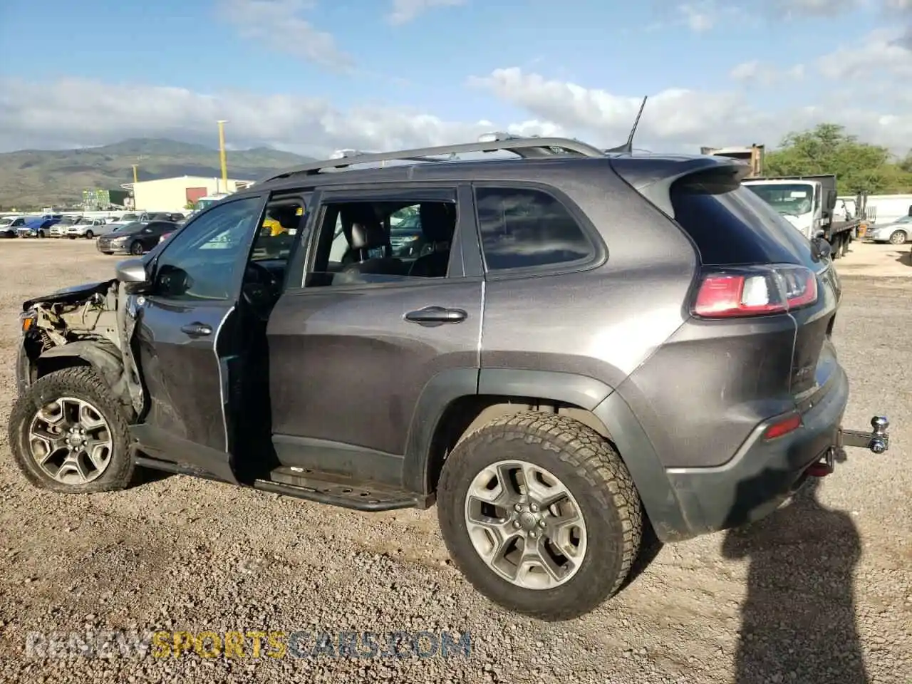 2 Photograph of a damaged car 1C4PJMBX4KD115581 JEEP CHEROKEE 2019