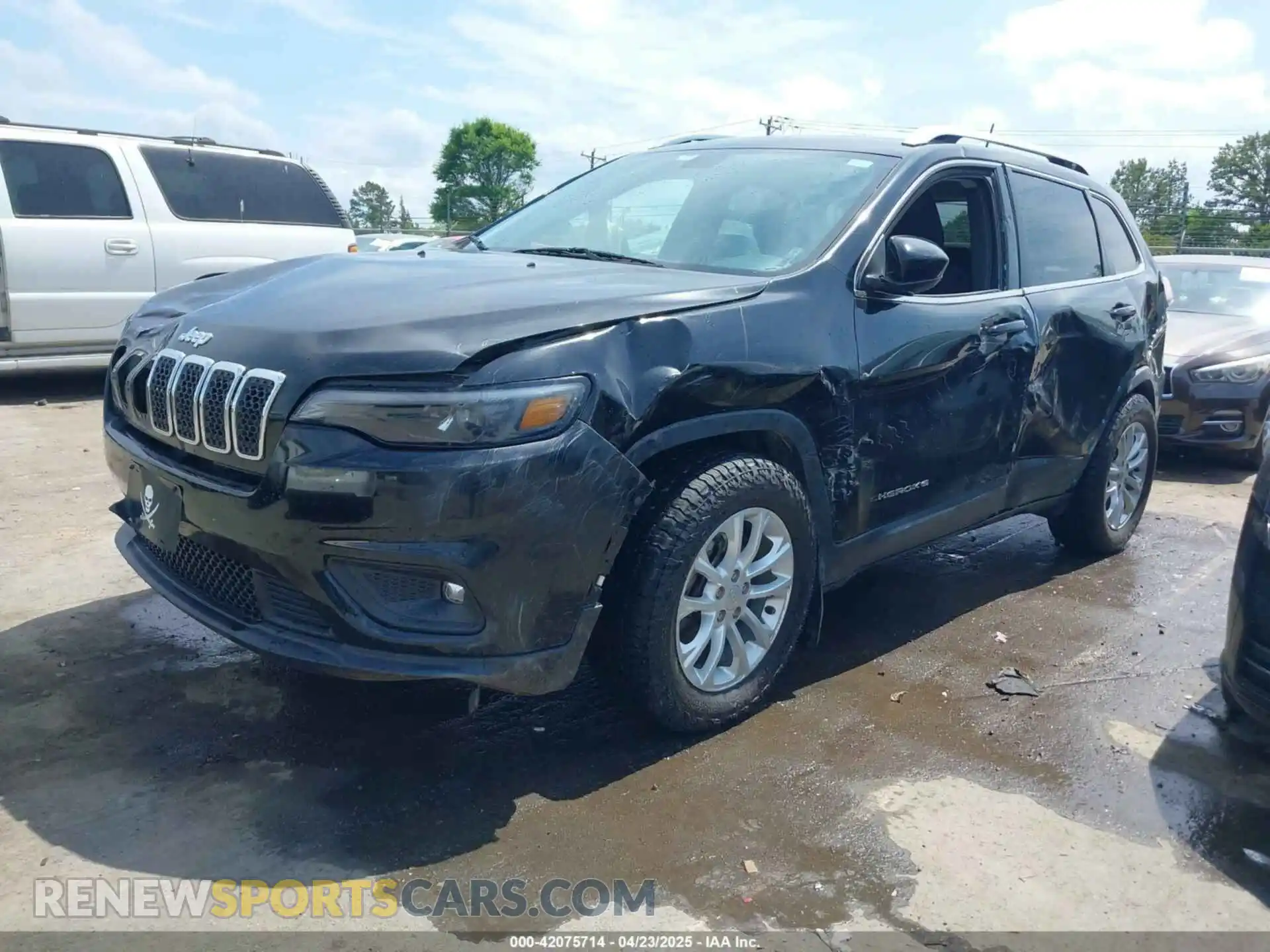 2 Фотография поврежденного автомобиля 1C4PJMCB2KD489920 JEEP CHEROKEE 2019
